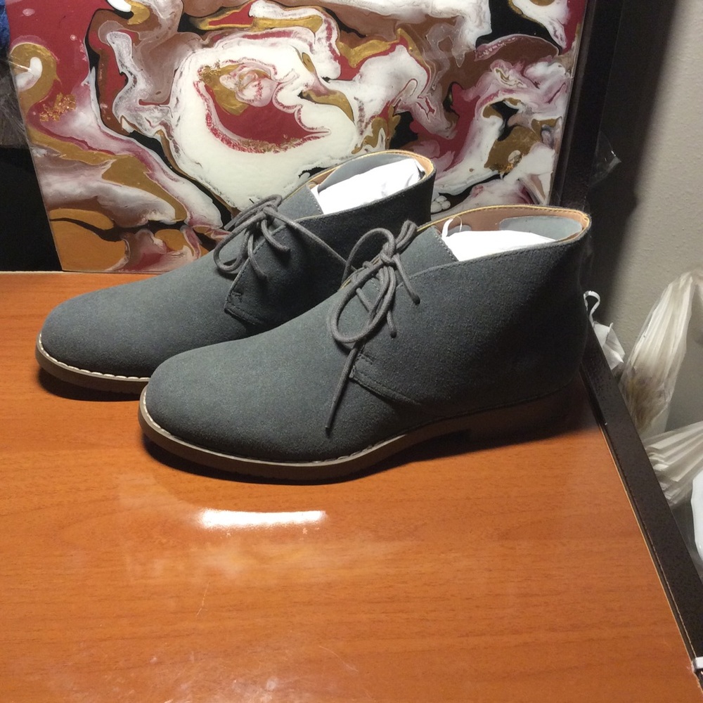 NWT Men's "Chukka" Suede Shoes - Picture 5 of 8